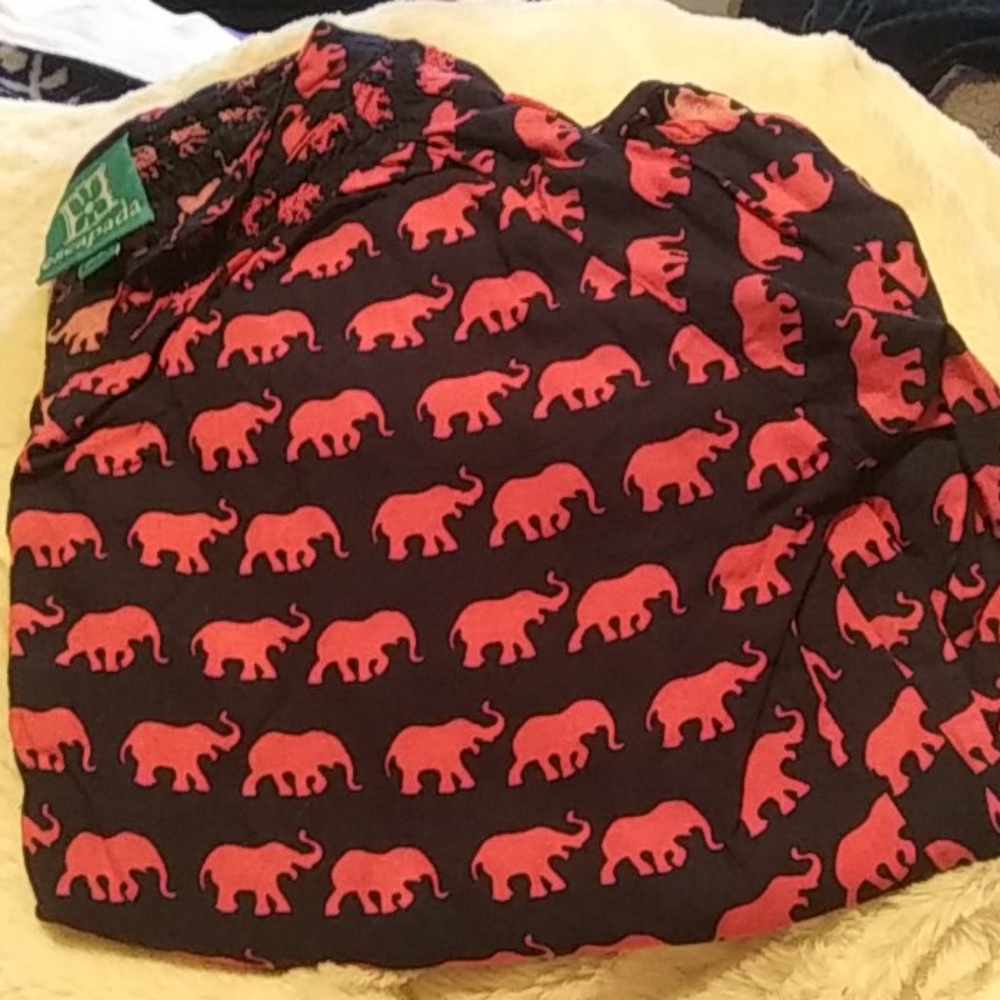 Elephant half sleeve top